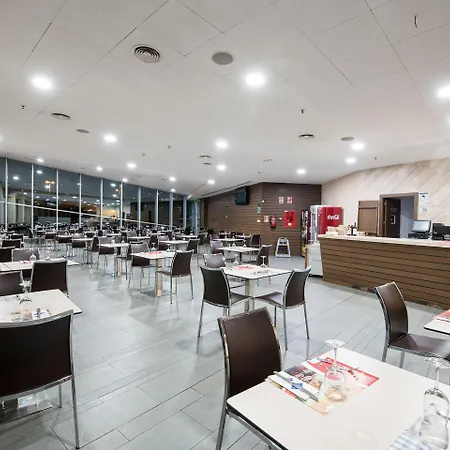 Hotel Arva Abad San Antonio Leon