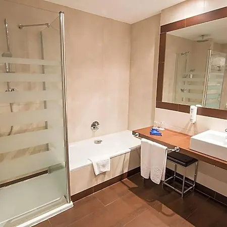 Hotel Arva Abad San Antonio 4*
