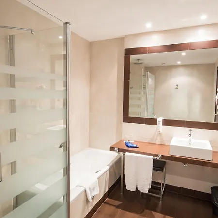 Otel Arva Abad San Antonio León
