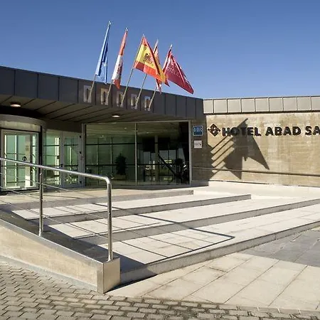 Hotel Arva Abad San Antonio Leon