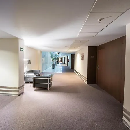 Arva Abad San Antonio 4* León