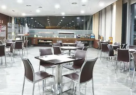 Hotel Arva Abad San Antonio León