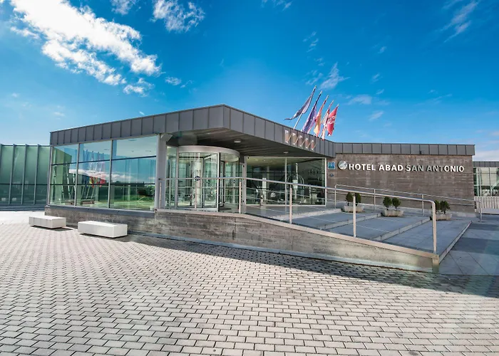 Ξενοδοχείο Arva Abad San Antonio