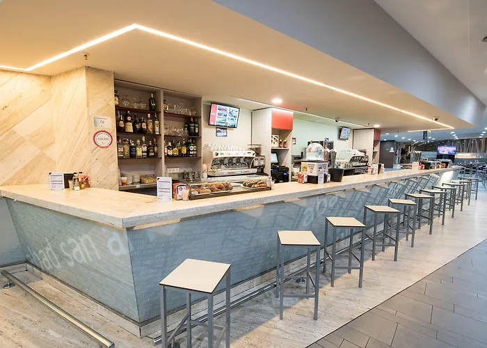 Arva Abad San Antonio 호텔 4*