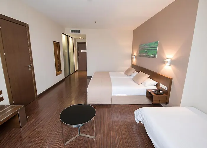 Arva Abad San Antonio 호텔 4*