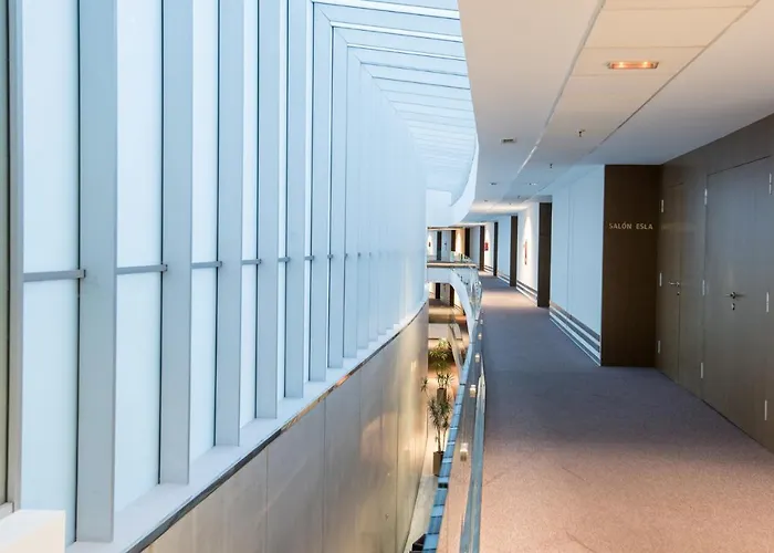 Arva Abad San Antonio Отель Леон