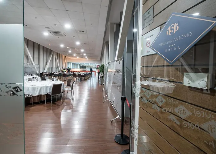 Arva Abad San Antonio Отель 4*