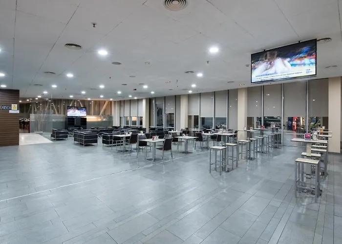 Arva Abad San Antonio Отель Леон